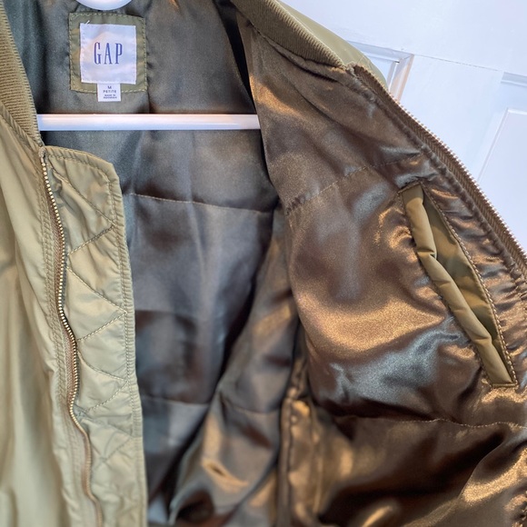 Bomber Jacket - Picture 4 of 5